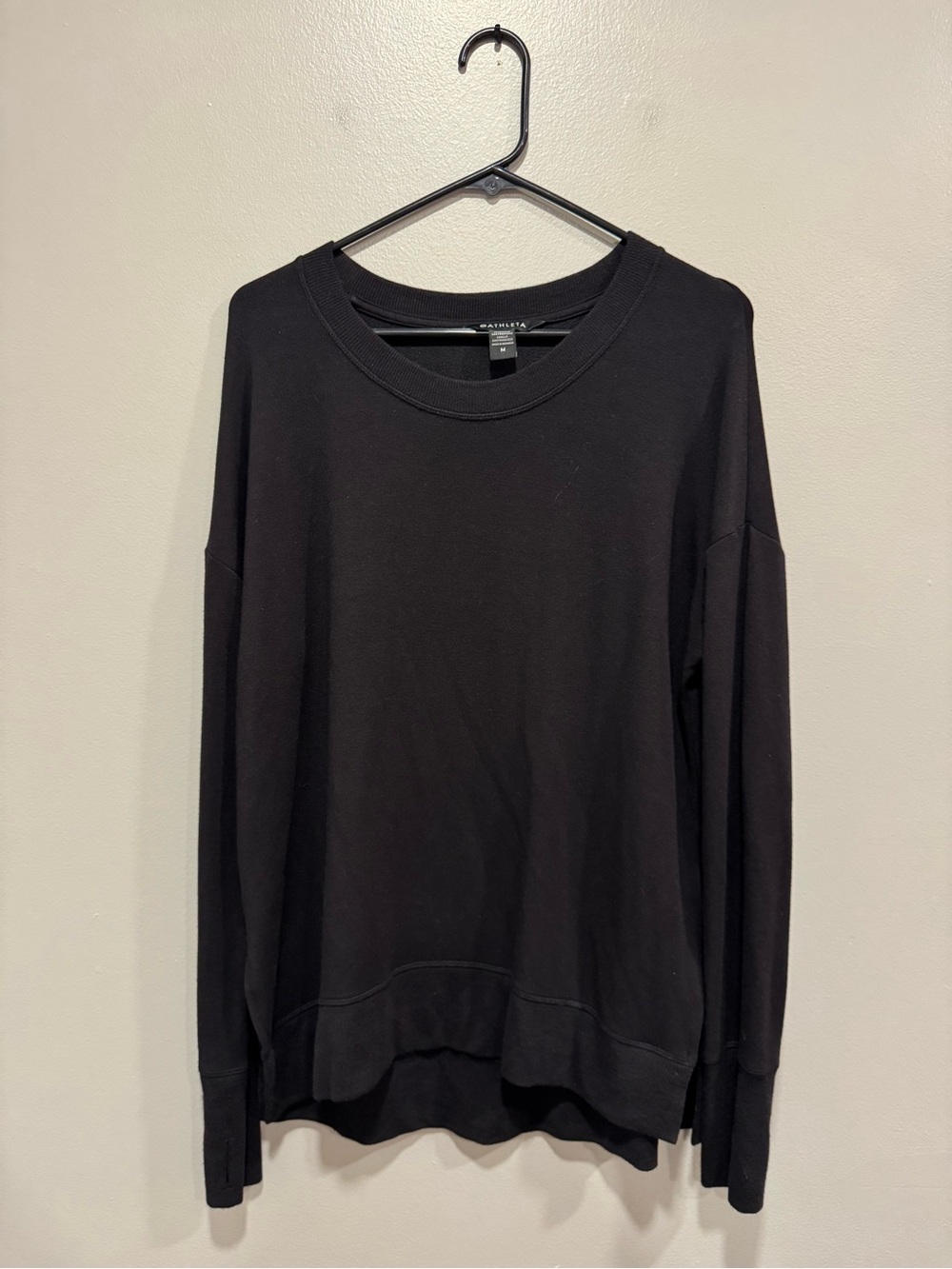 Athleta Coaster Luxe Sweatshirt in Black Size Medium